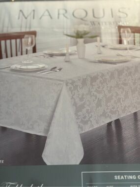 Marquis by Waterford White Revelle Damask Tablecloth NWT